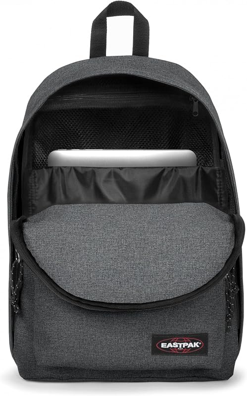 Out of Office Sac à dos 27L (44 x 29,5 x 22 cm), compartiment ordinateur 13–15”, sac école et travail résistant et déperlant avec bretelles rembourrées - BLACK DENIM