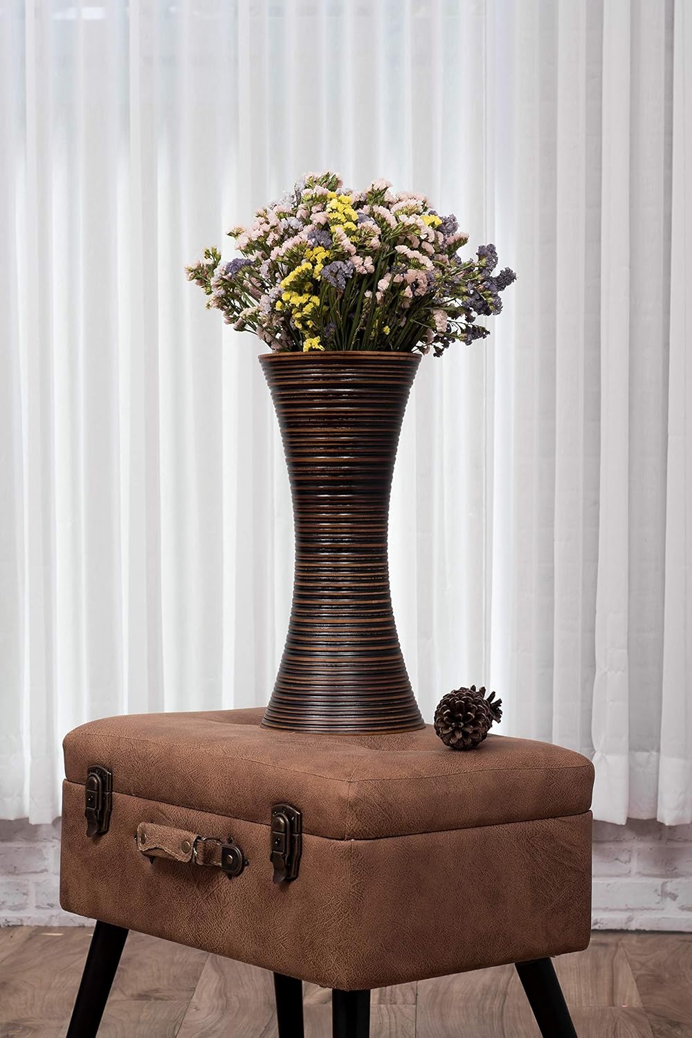 Amazon Com Leewadee Small Floor Standing Vase For Home Decor Centerpiece Table Vase 6x16 Inches Mango Wood Brown Furniture Decor