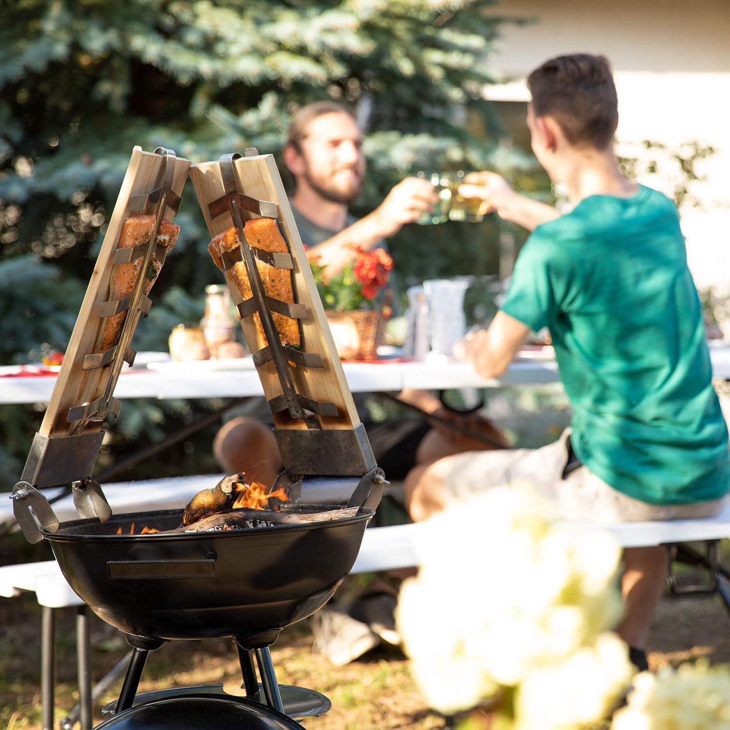 Relaxdays Set of 2 Set Salmon Board Smoker, Natural Cedar Wood Board, Adjustable Stainless Steel Mount, 5.5 x 56 x 21 cm - Image 3