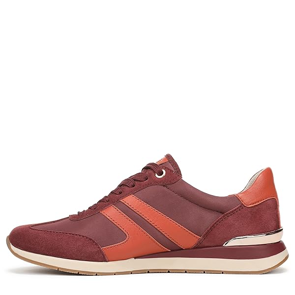 NATURALIZER WOMEN’S LORENA SNEAKER RED CLAY 8.5 M