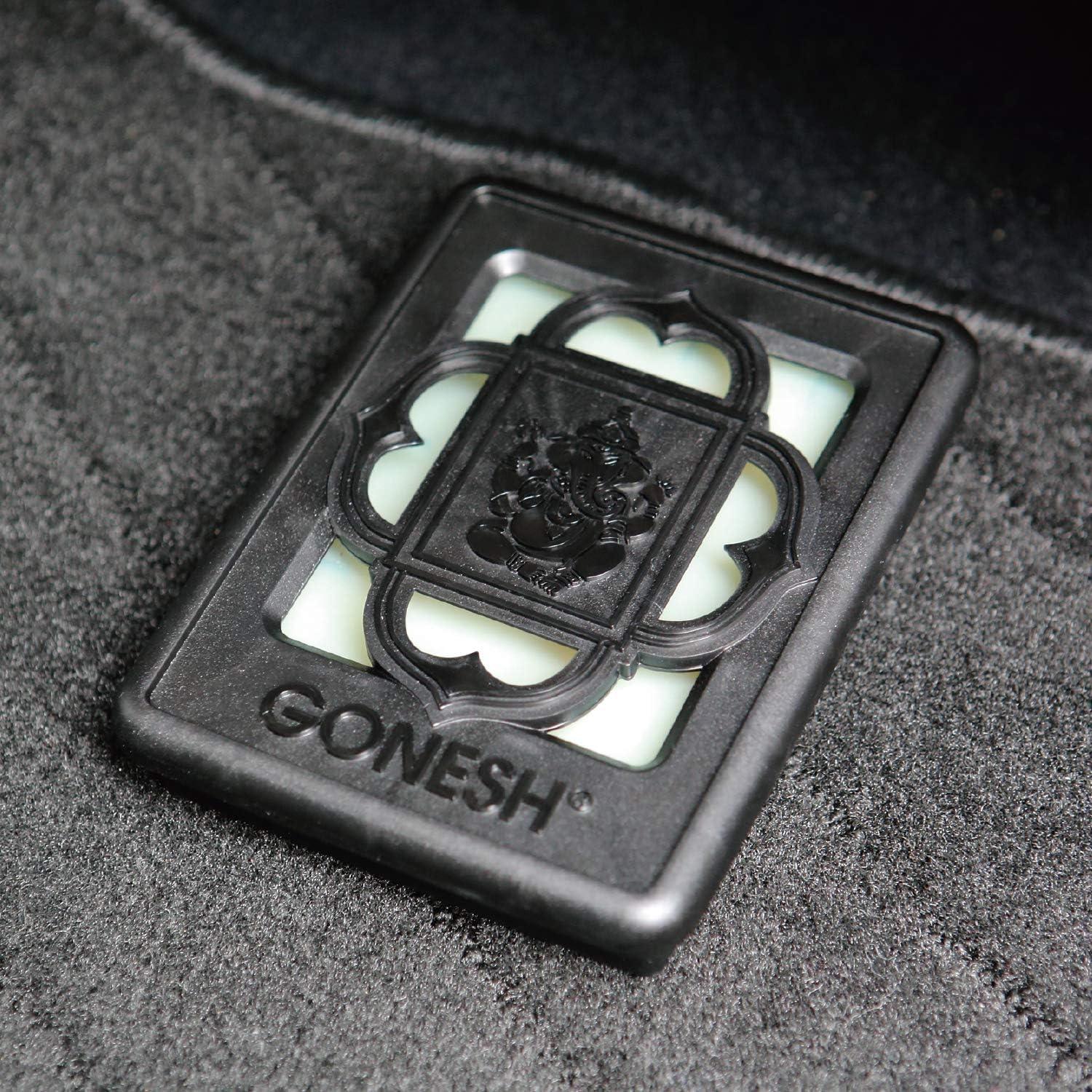 Amazon Gonesh ガーネッシュ 車用置き型芳香剤 ビッグゲルエアフレシュナー No 8 フルーツ系の香り 180g Gonesh ガーネッシュ お香