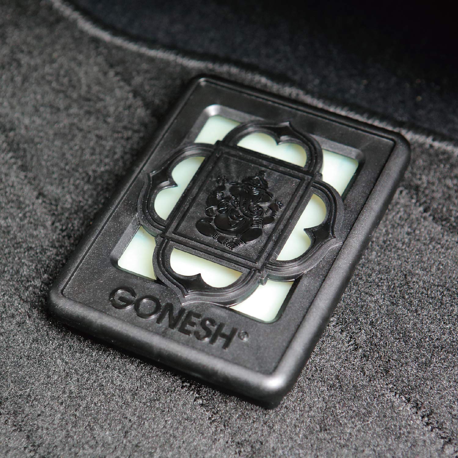 Mua Gonesh ガーネッシュ 車用置き型芳香剤 ビッグゲルエアフレシュナー ココナッツ 180g Tren Amazon Nhật Chinh Hang 21 Fado