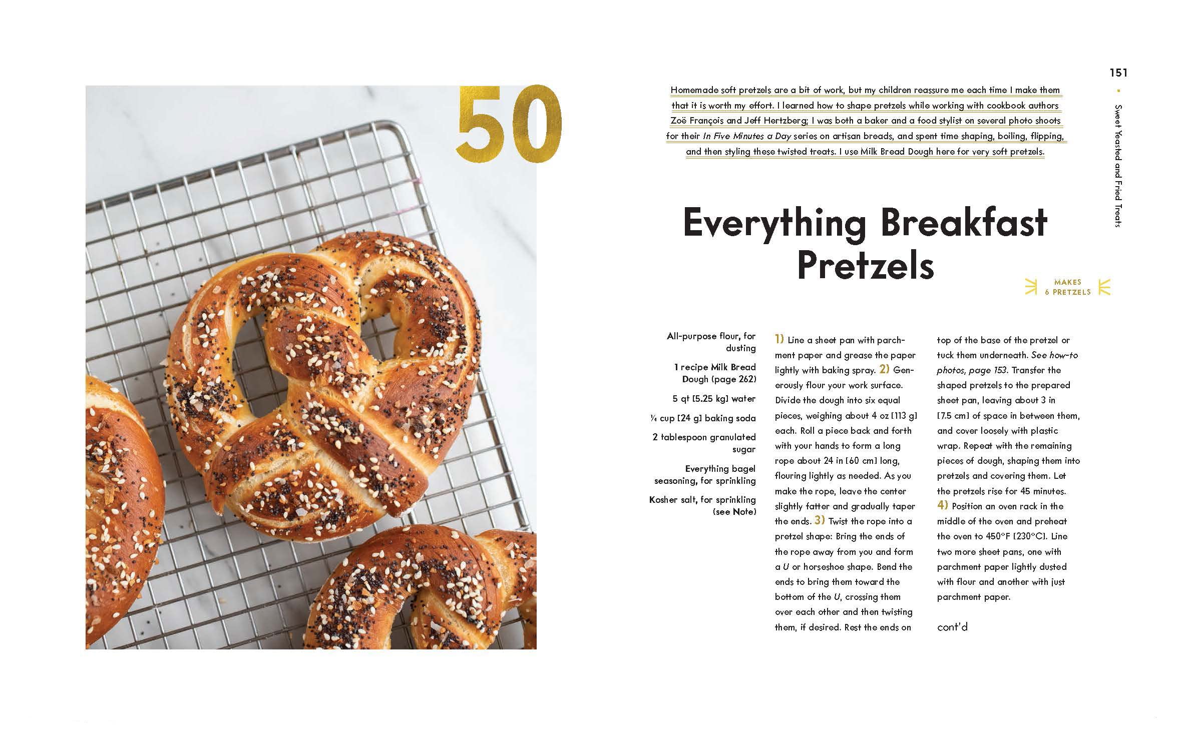 100 Morning Treats: With Muffins, Rolls, Biscuits, Sweet and Savory Breakfast Breads, and More (100 Baking Recipes for Every Kitchen)
