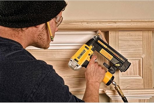 DEWALT DWFP12233 Brad Nailers product image 2