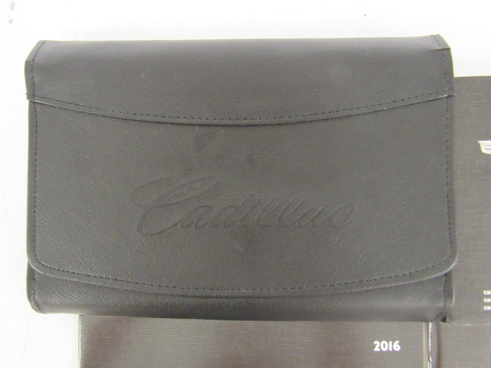 2005 Cadillac CTS / CTS-V Owners Manual Guide Book Paperback – 2014