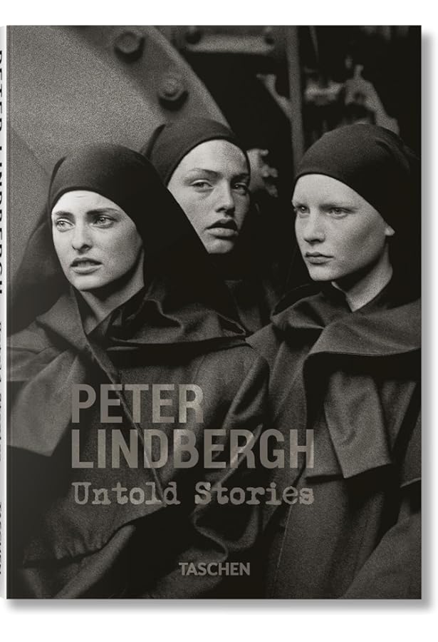 Amazon.com: Peter Lindbergh: Images of Women: 9783791386935