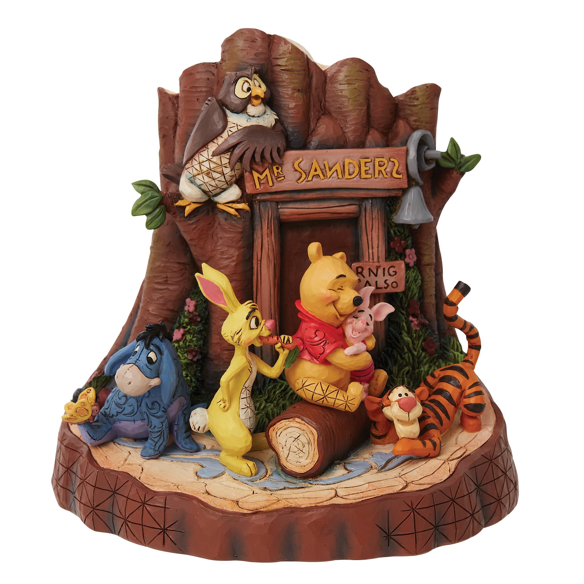 Enesco Winnie The Pooh Carved by Heart Figurine - Disney Traditions by Jim Shore, Multicolour, height 18 cm