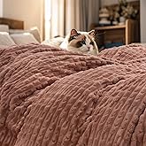 PHF Ultra Soft Flannel Fleece Blanket King Size, Lightweight 3D Jacquard Fleece Blanket, No Shedding, No Pilling, Luxury 340GSM Aesthetic Fluffy Cozy for Bed Room Decor, 108"x90", Mocha Mousse