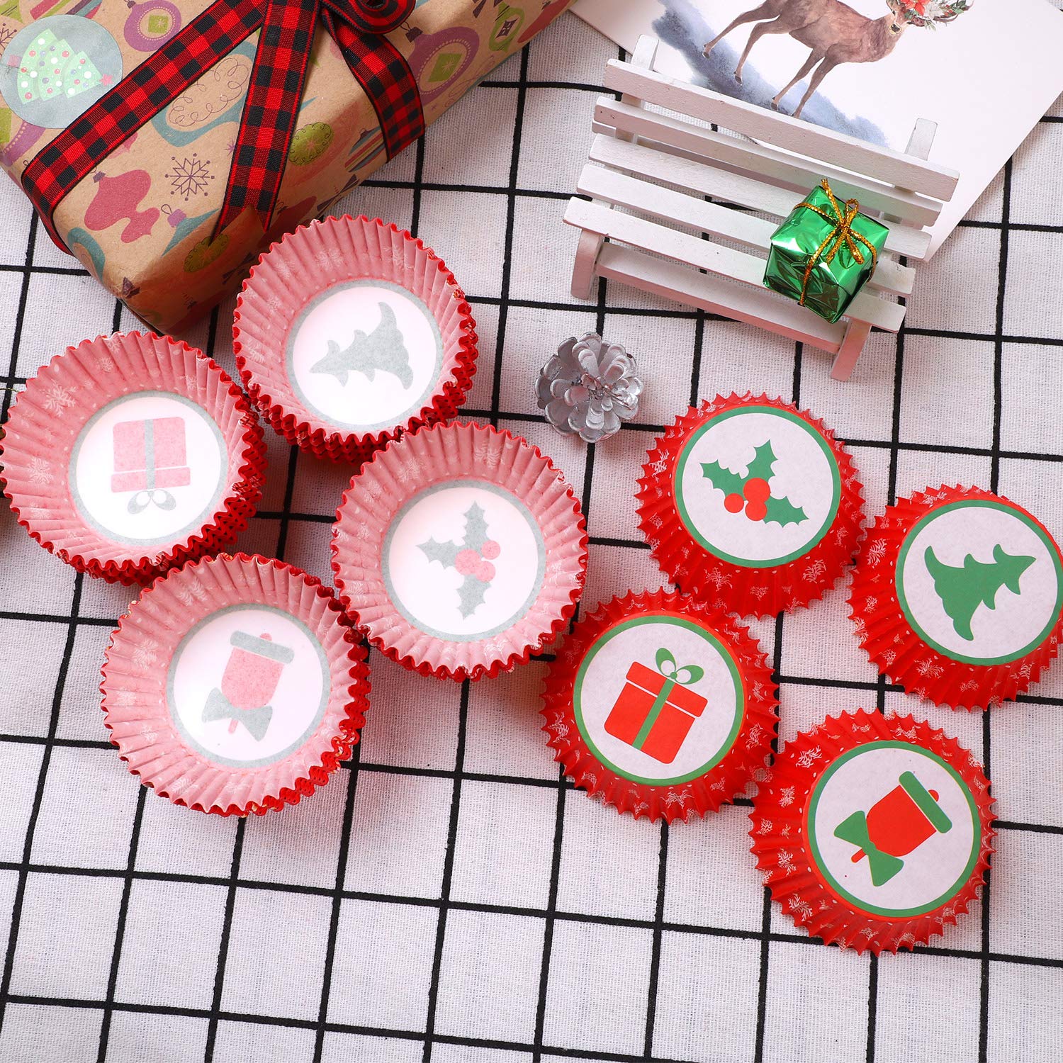 2 Inches URATOT 400 Pieces Christmas Baking Cups Christmas Cupcake