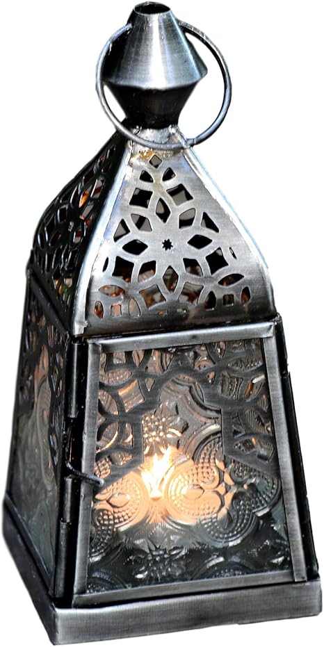 Amazon Co Jp モロッコランタン キャンドルホルダー 高さ16cm オリエンタルランプ4面のレリーフガラス Morocco Lantern Candle Holder ホーム キッチン