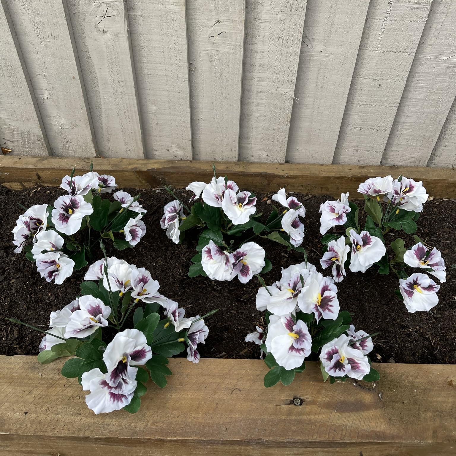 Garden 365 Artificial ​Pansy Flowers - Fake Plants for Outdoor ​or​ Indoor Use - Faux Flower Decorations ​with Fade Resistant Colour - POTS NOT INCLUDED (5 Pack - White)