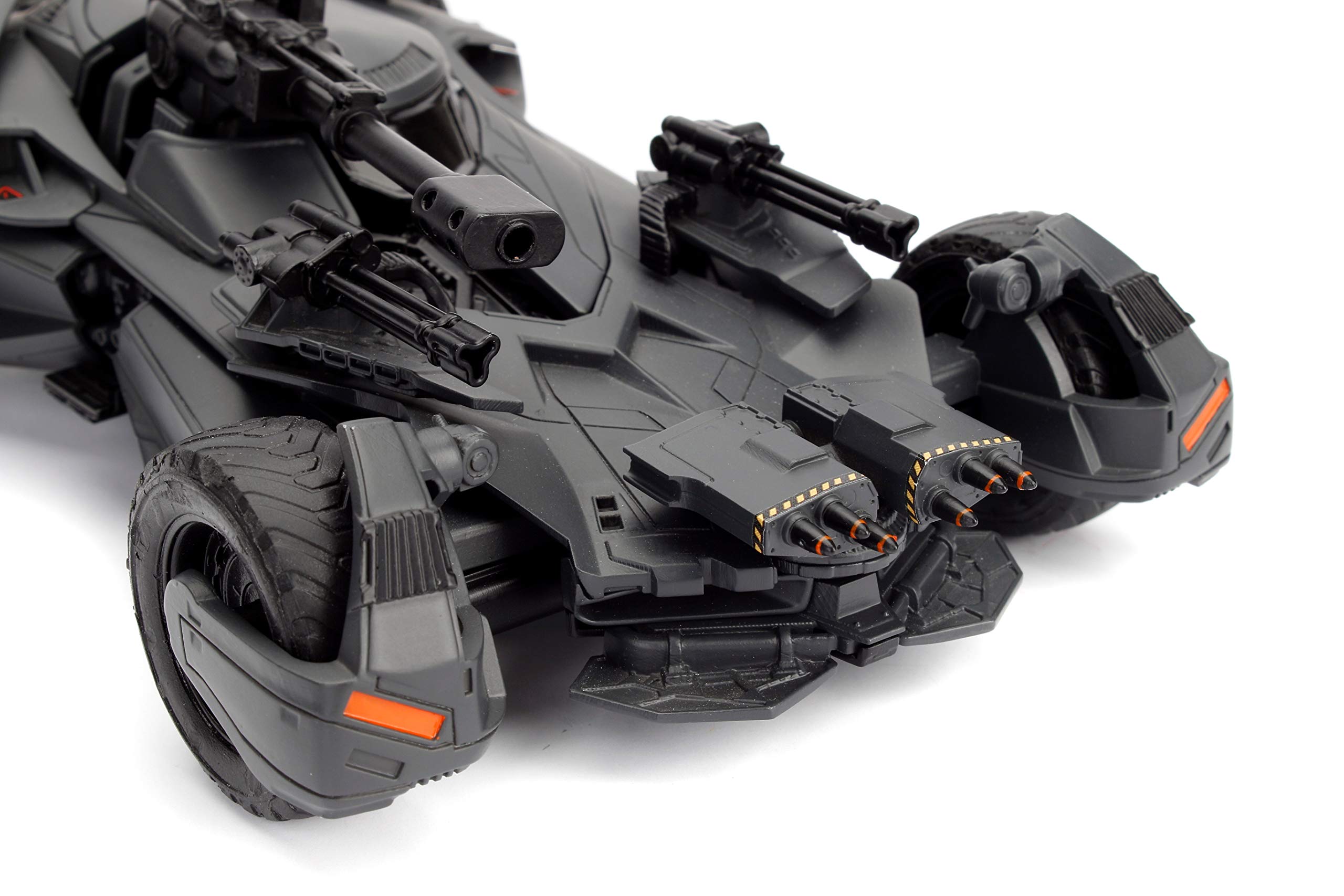 DC Comics 1:24 Justice League Batmobile Die-cast Car with 2.75" Batman Figure, Toys for Kids and Adults - Image 9
