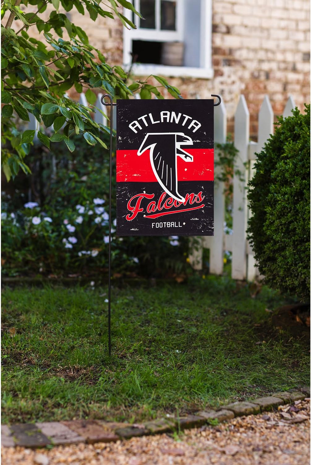 Team Sports America Atlanta Falcons NFL Vintage Linen Garden Flag - 12.5" W x 18" H Outdoor Double Sided Décor Sign for Football Fans : Garden & Outdoor