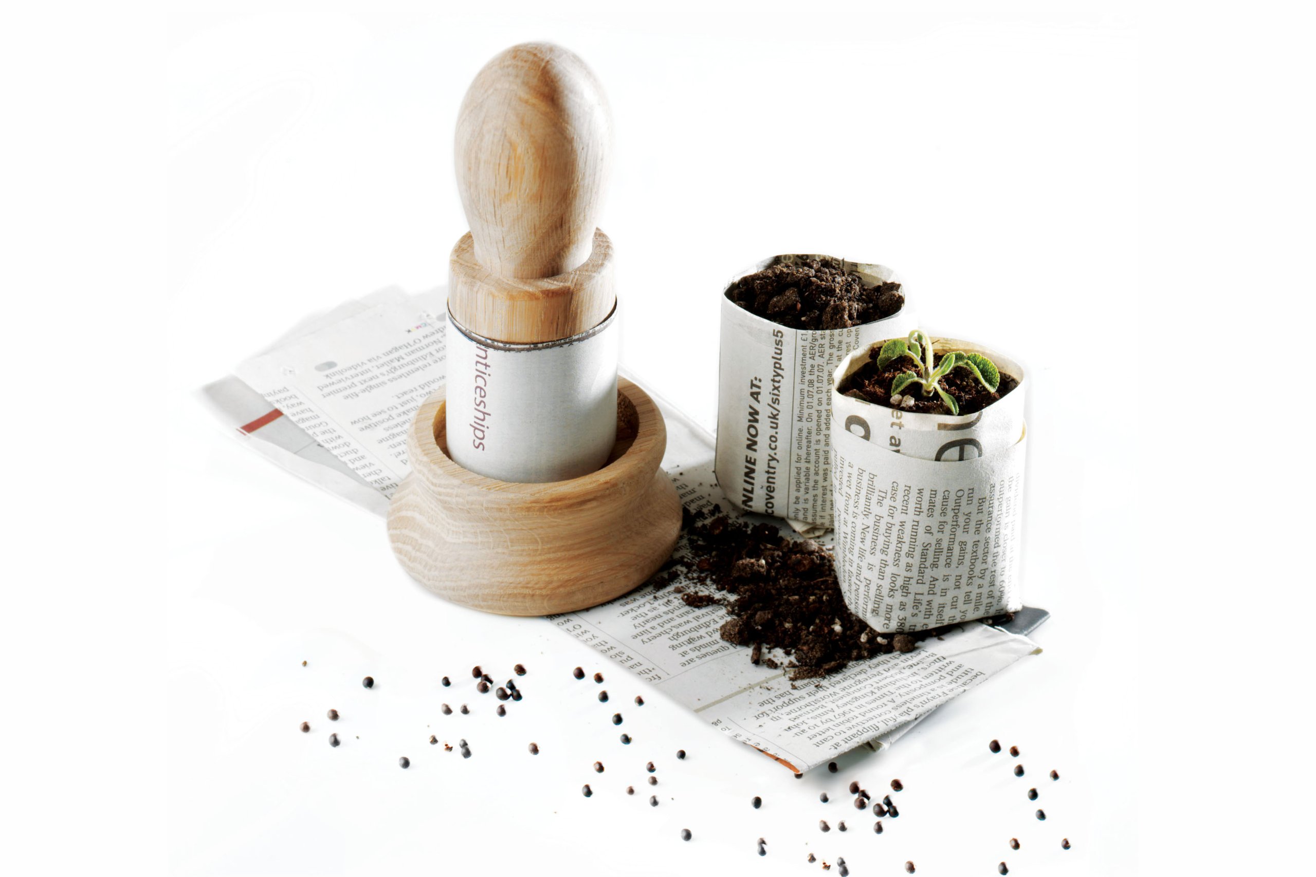 PAPER POTTER - MAKE YOUR OWN POTS FROM NEWSPAPER