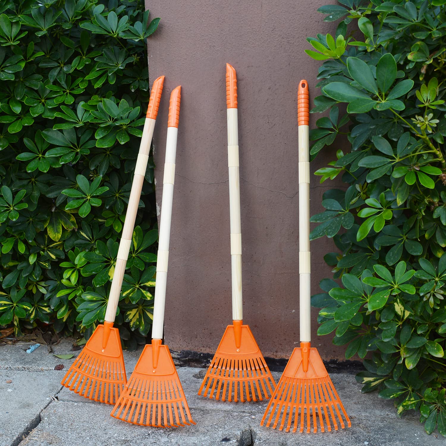 Kids Rakes, 4 Pieces 31