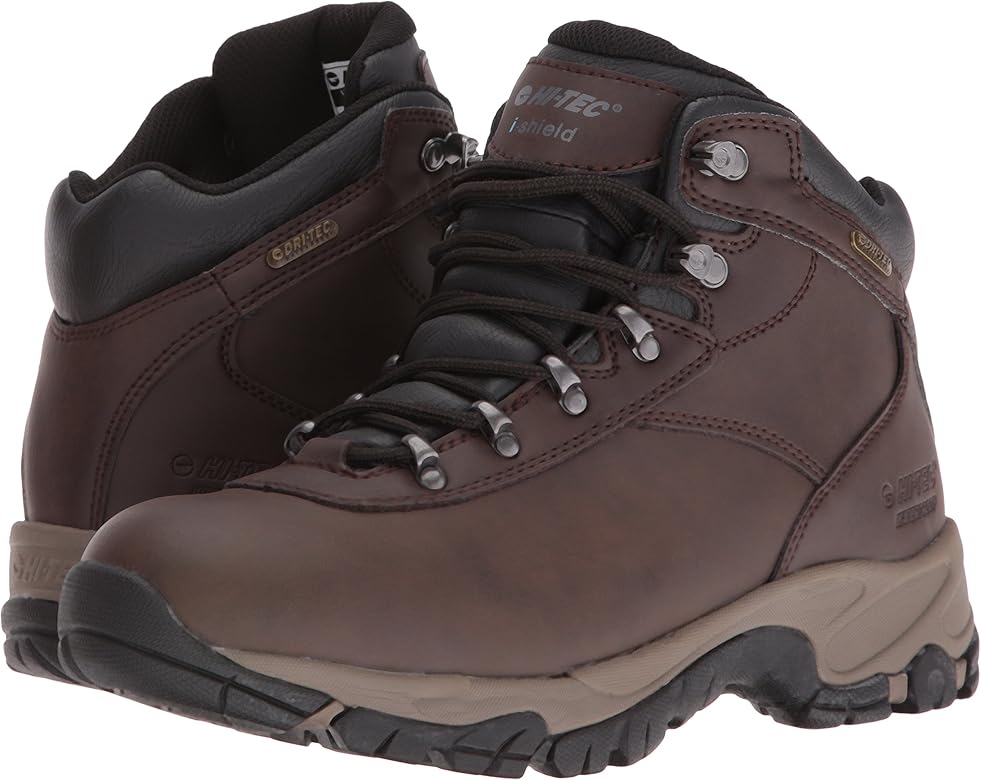 hi tec wide fit walking shoes