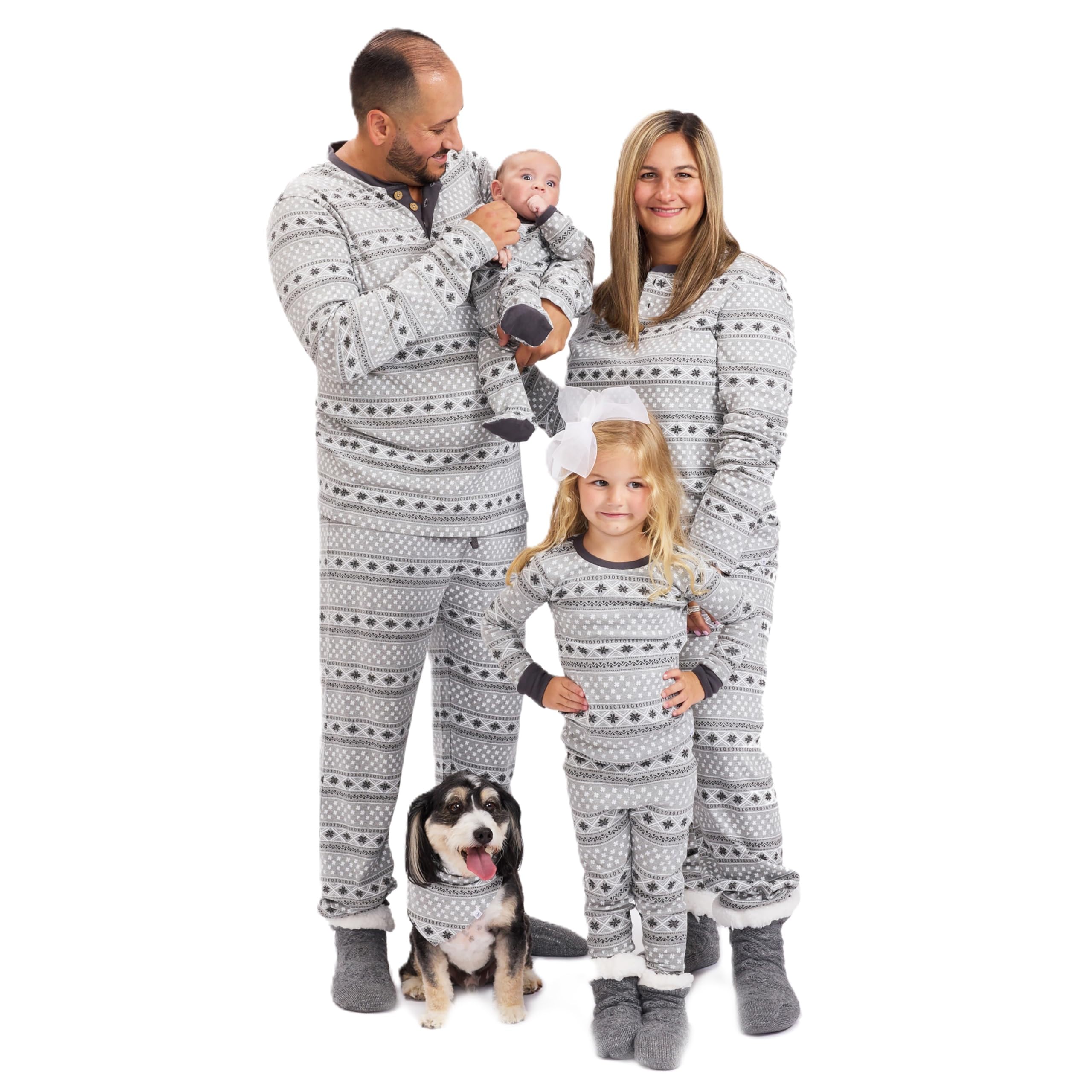 Photo 1 of HonestBaby Family Matching Holiday Pajamas Organic Cotton for Men, Women, Kids, Toddlers, Baby Boys, Girls, Unisex Pets, Pajama Chic, Small