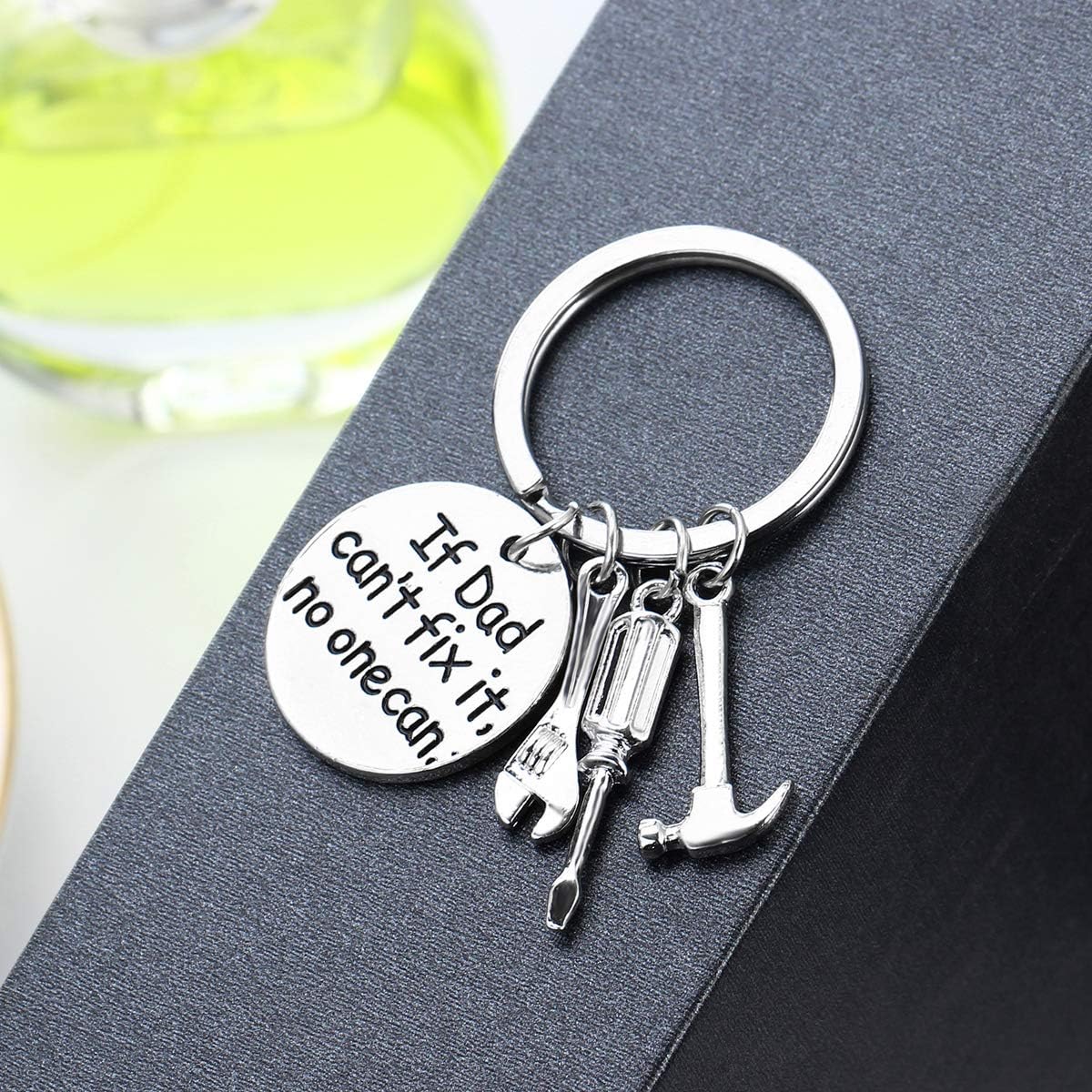 MADHAHEFU Dad Gifts From Son Daughter If Dad Can't Fix It No One Can Keychain For Men Appreciation Gifts For Father (If Dad Cant No One Can) - Image 3