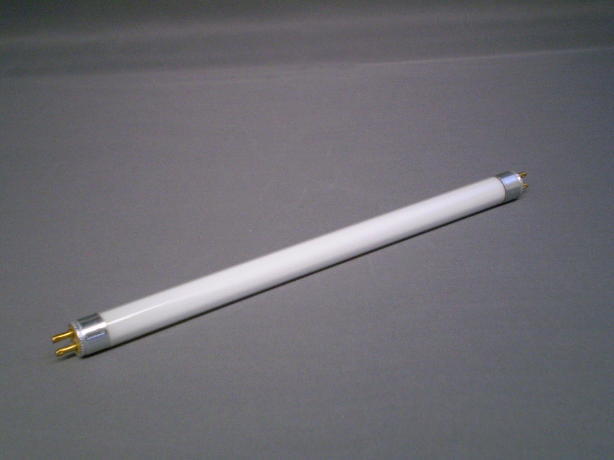 sel#96X5 - 5 X T4 6 Watt Standard Fluorescent Tube 4000K