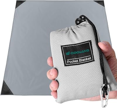 Odoland Hiking Blanket 180 x 160 cm Waterproof Ground Sheet For 2-4
