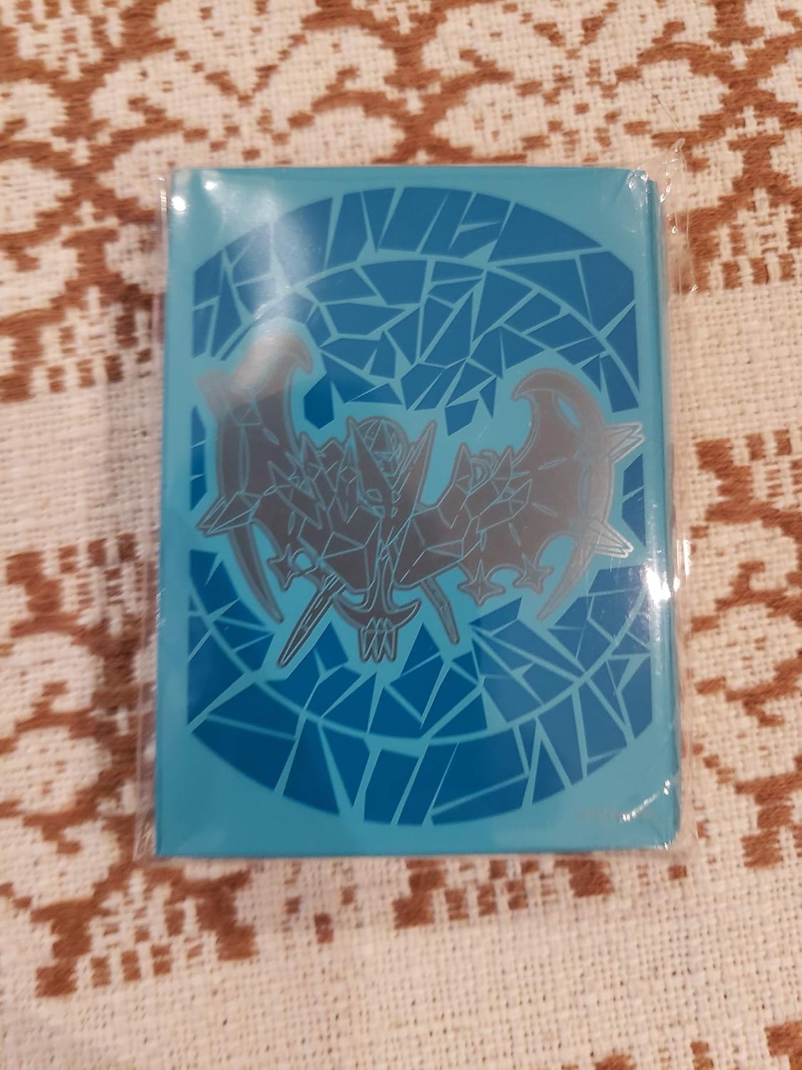 Amazon ポケモンカードゲーム デッキシールド 65個セット ネクロズマあかつきのつばさ Dawn Wings Necrozma 海外限定 並行輸入品 トレカ 通販