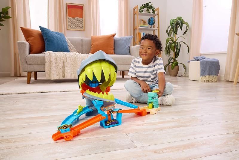 City Squalo scontri in spiaggia playset e macchinina scala 1:64