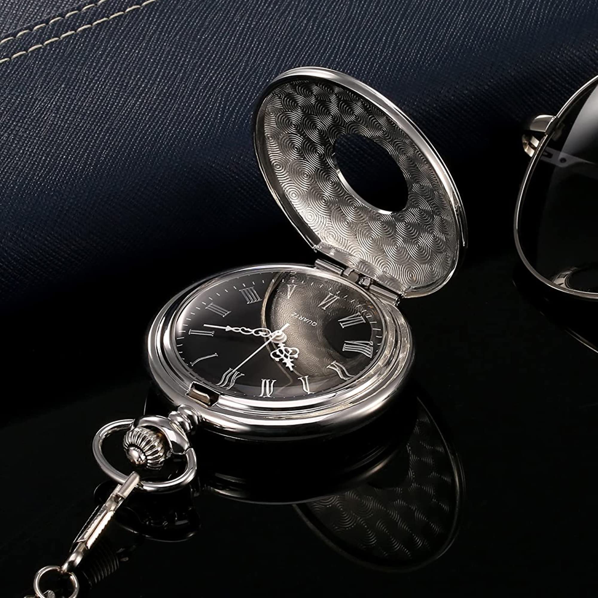 Hicarer Classic Quartz Pocket Watch with Roman Numerals Scale and Chain Belt