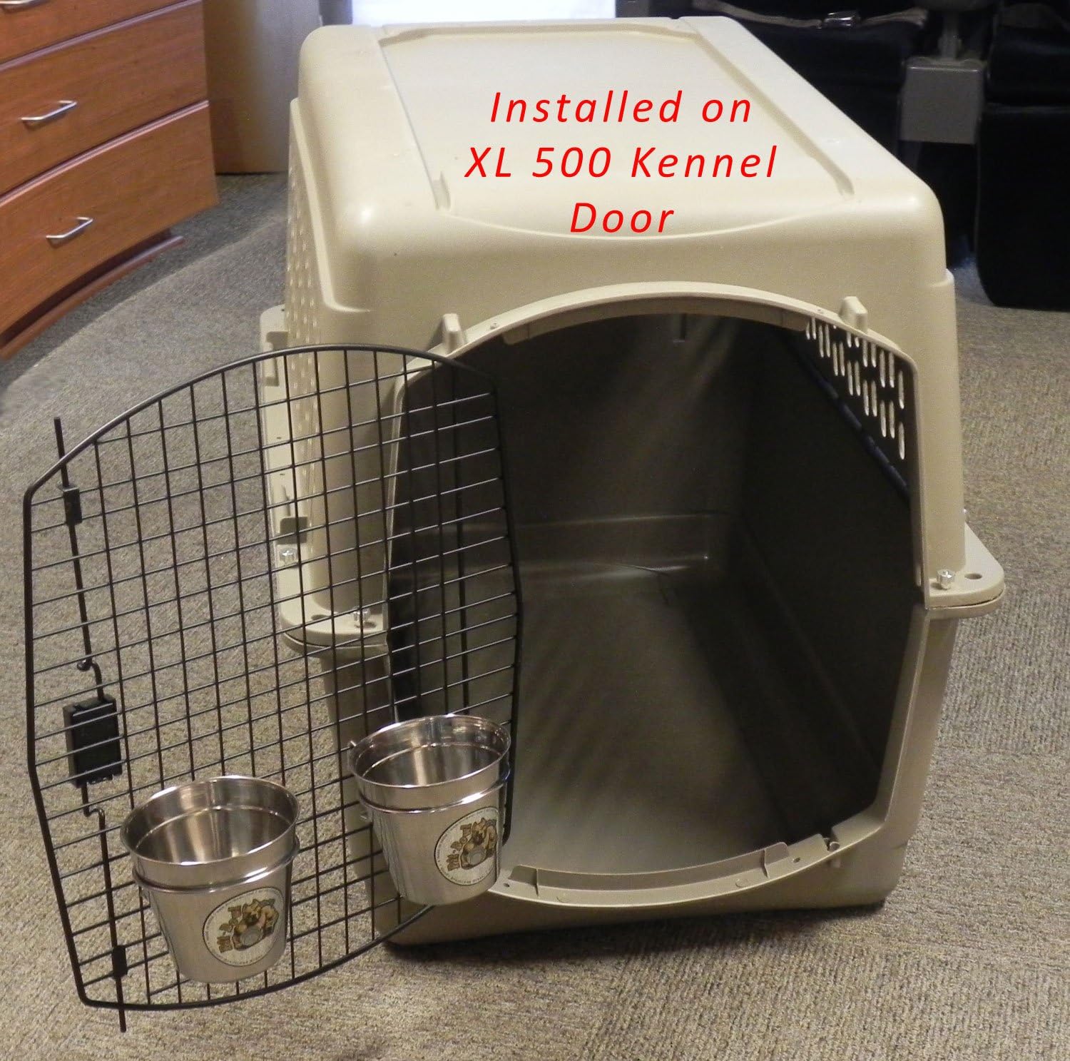 water bowl for dog crate amazon