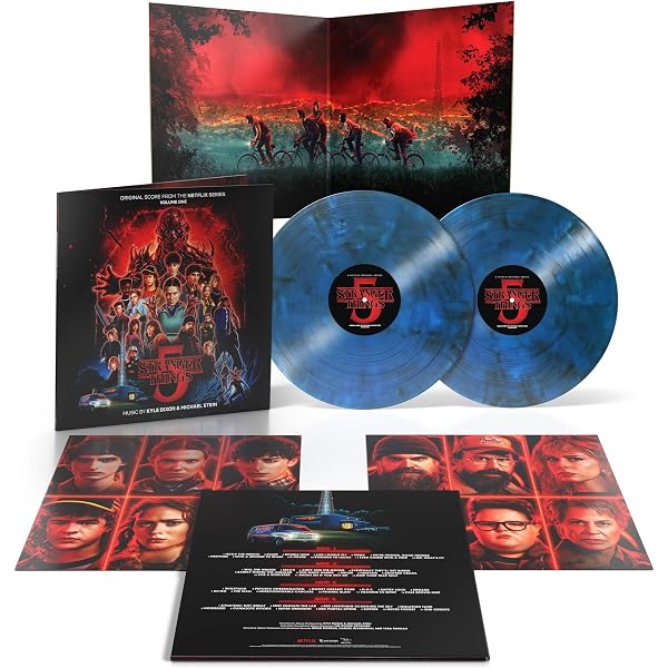 Dixon, Kyle / Stein, Michael - Stranger Things 4: Volume 1