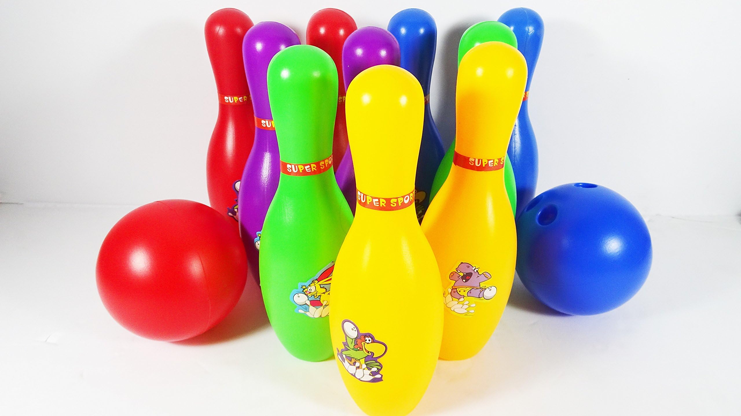 Sports Toy Bowling Set Fun Indoor Bowl Set With Two Bowling Balls Bright Colors Bowling Pins For Kids