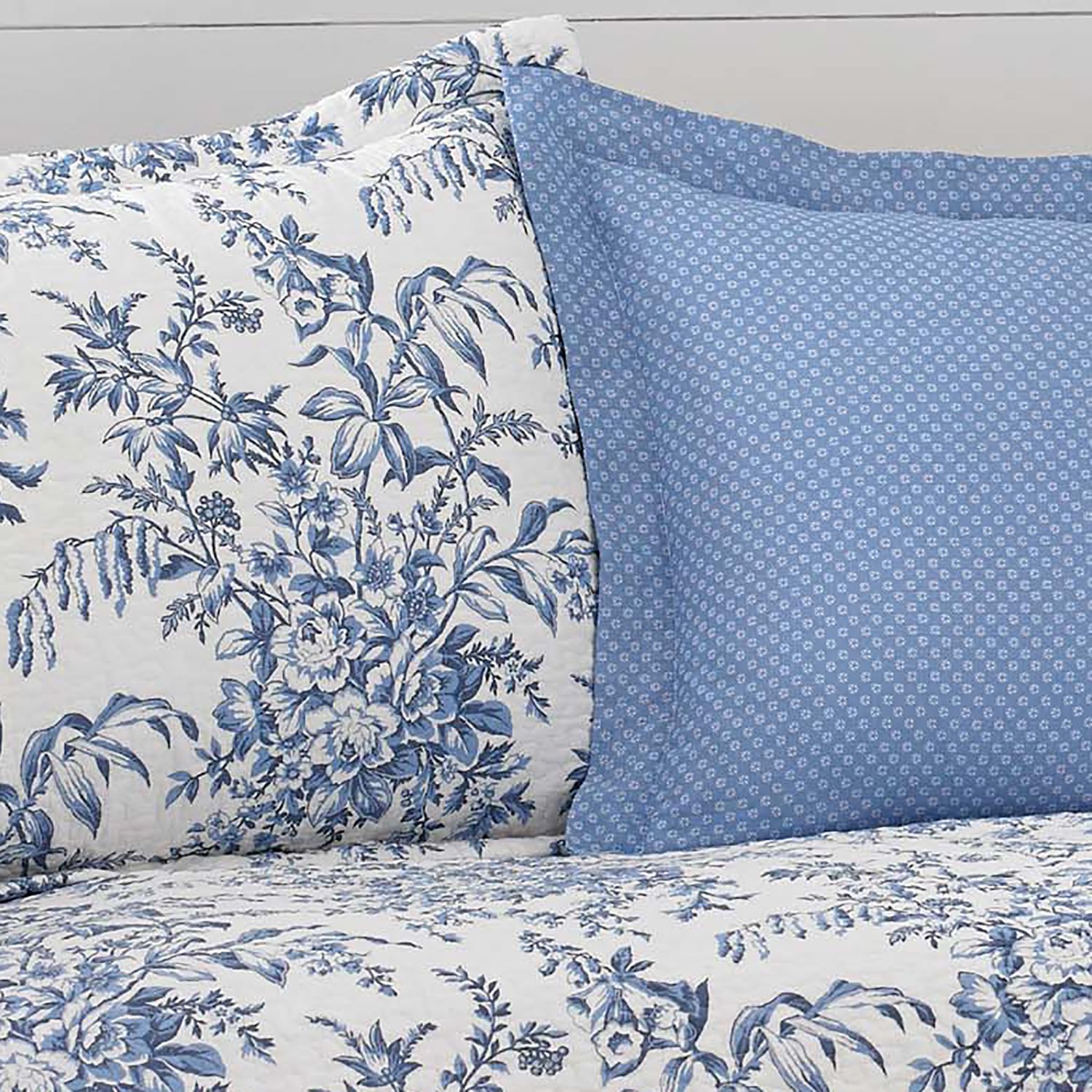Laura Ashley Bedford Cotton Reversible Quilt Set Twin 185746