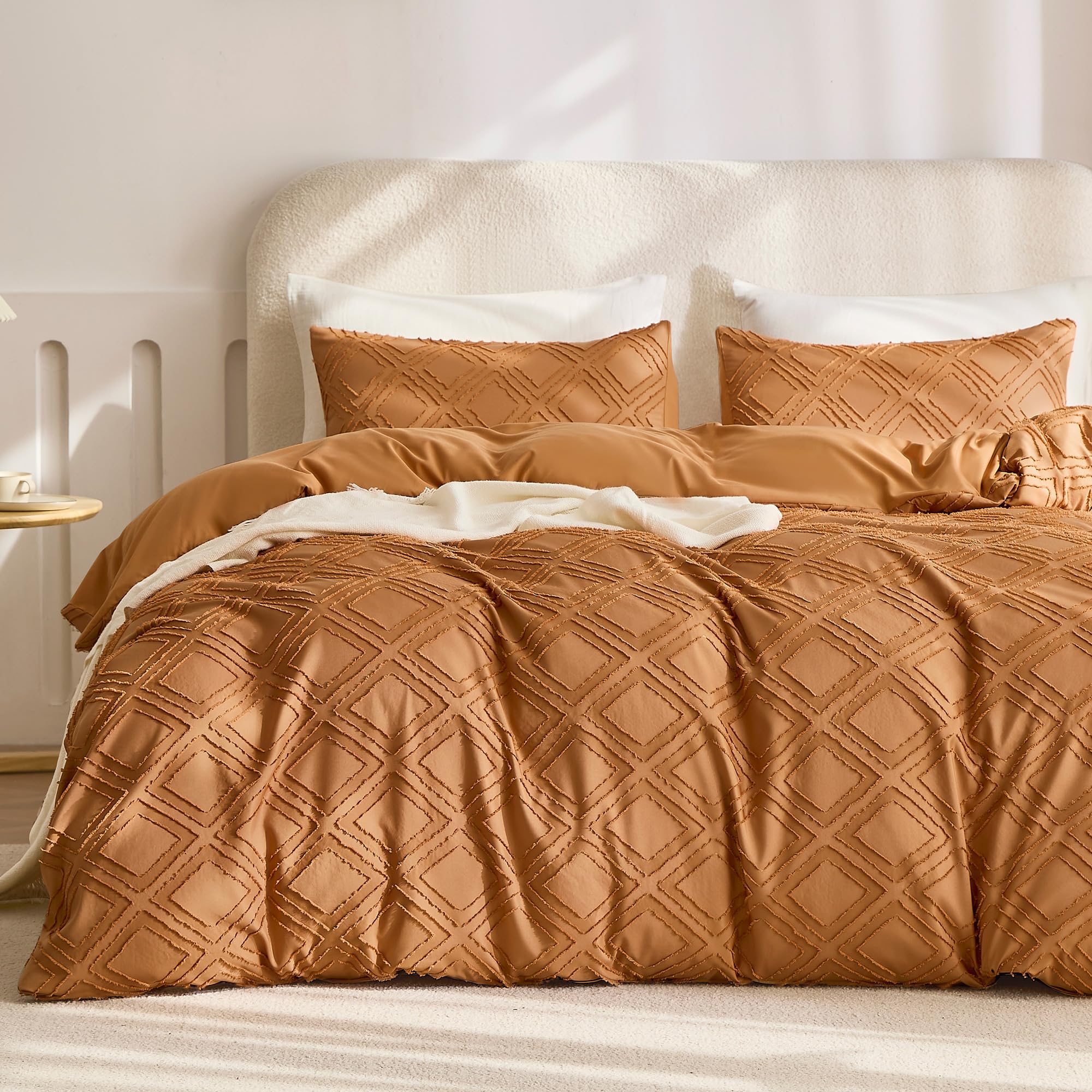 Photo 1 of JELLYMONI Duvet Cover King, Rust Microfiber Tufted Duvet Cover Set, Boho Textured Duvet Cover Jacquard Rhombus Geometric Pattern Duvet Cover with Corner Ties & Zipper Closure