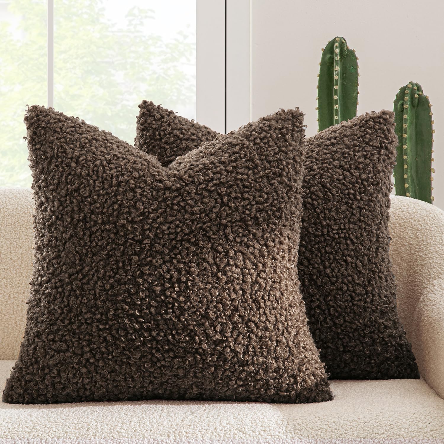 MIULEE Pack of 2 Throw Pillow Covers 20x20 Inch Chocolate Faux Fur ...