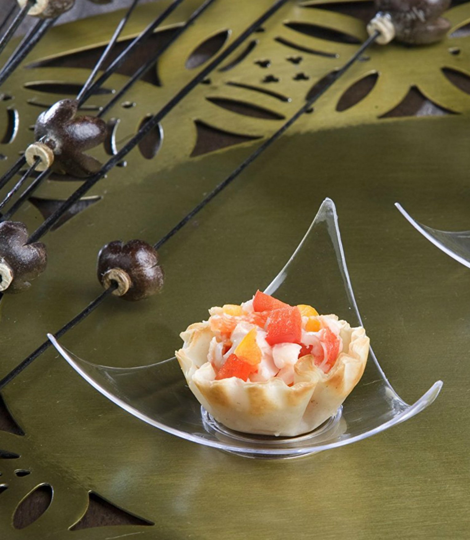 Buy 100 Clear Plastic Mini Triangle Dessert Plates 100 Shooting Star