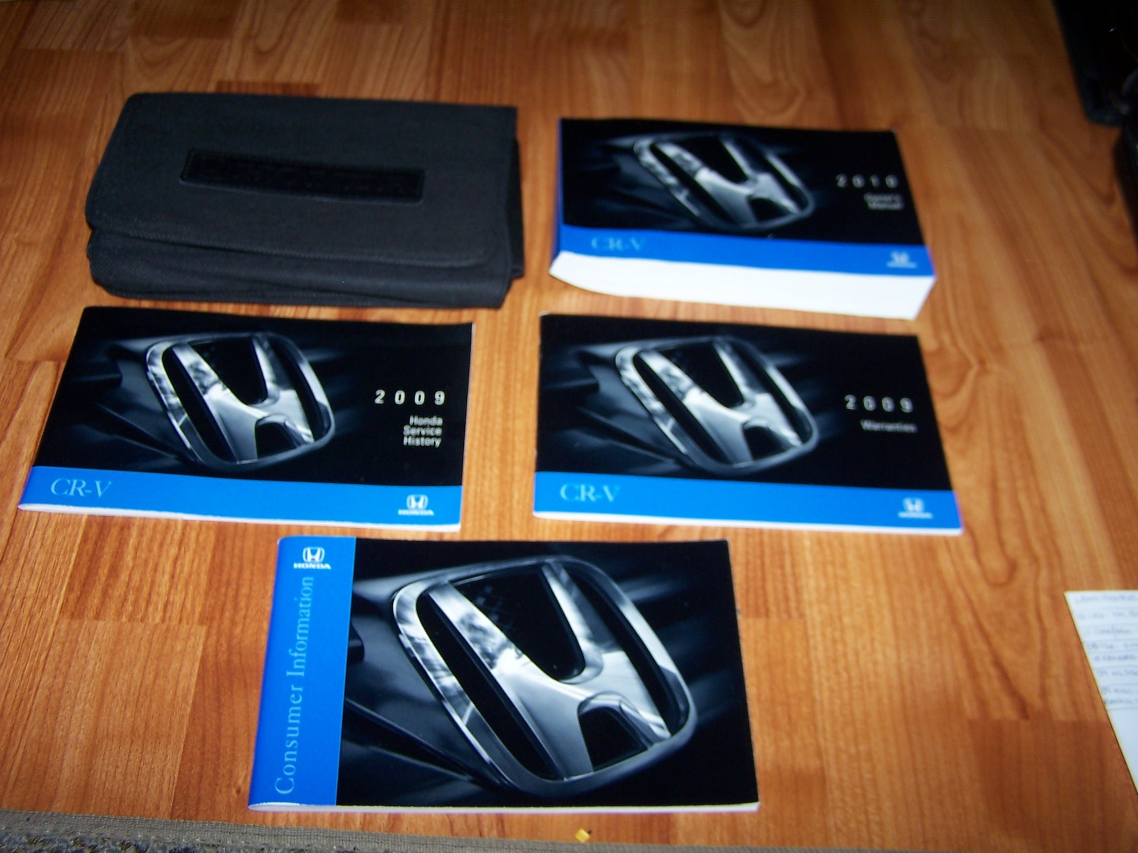 2010 Honda CRV Owner Manual Paperback – 1911