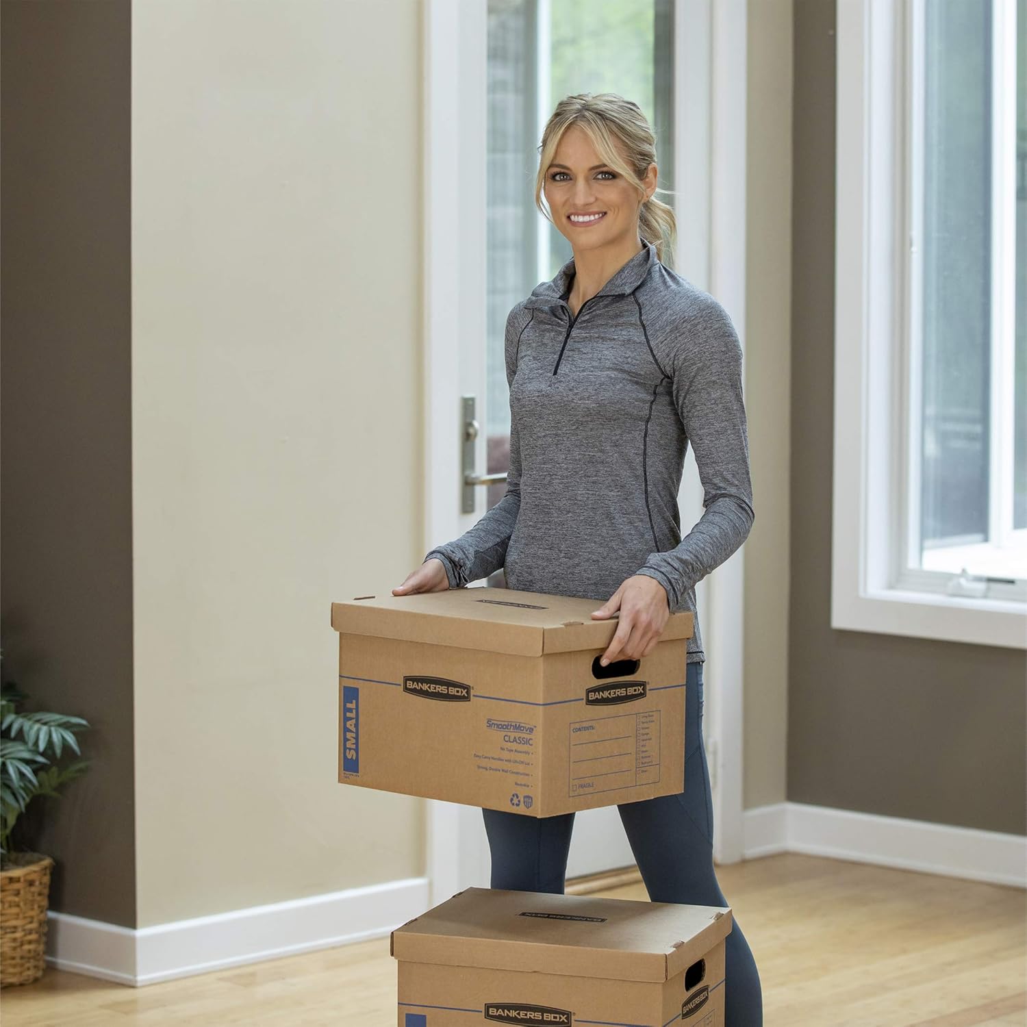 Bankers Box SmoothMove Classic Moving Boxes, Tape-Free Assembly, Easy Carry Handles, Small, 15 x 12 x 10 Inches, (7714901): Office Products