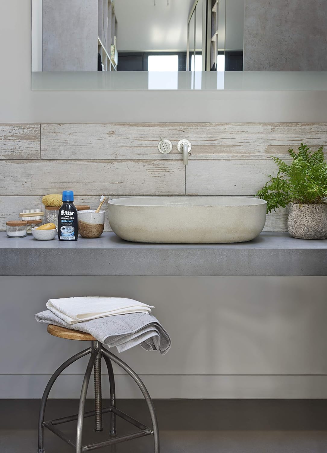 Buster Bathroom Plughole Unblocker, Dissolves hair and sludge 300ml BigaMart