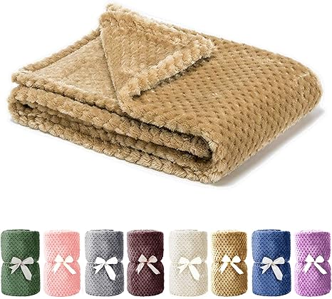 Amazon Com Dog Blanket Soft Fuzzy Blankets For Puppy Small Medium Large X Large Premium Fluffy Blankets Plush Fleece Throw Dog Bed Couch Sofa Reversible Travel Warm Covers Pet Supplies