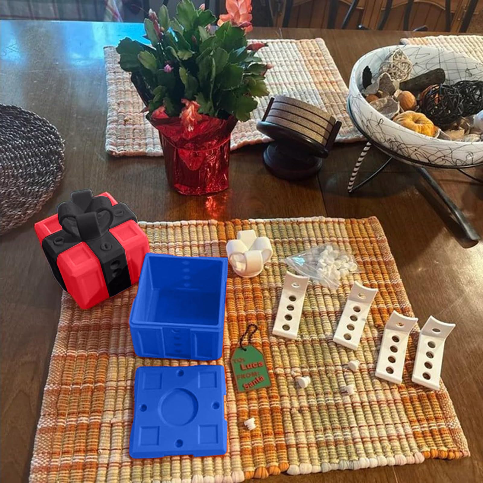 Really Annoying Gift Box with Twist Storage and Assorted Colors,Prank Screw Box,3D Printed Really Annoying Gift Box with Screws, Novelty Gift Wrap Box Prank Gift Box For Christmas (A02)