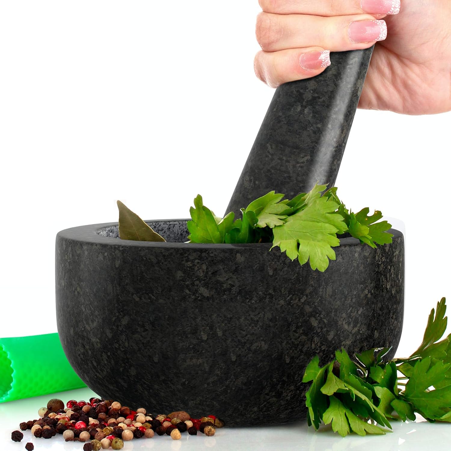 PriorityChef Mortar and Pestle Set, 100% Natural Granite with Polished Black Exterior Finish, 2 Cup Capacity, Silicone Garlic Peeler Included: Kitchen & Dining