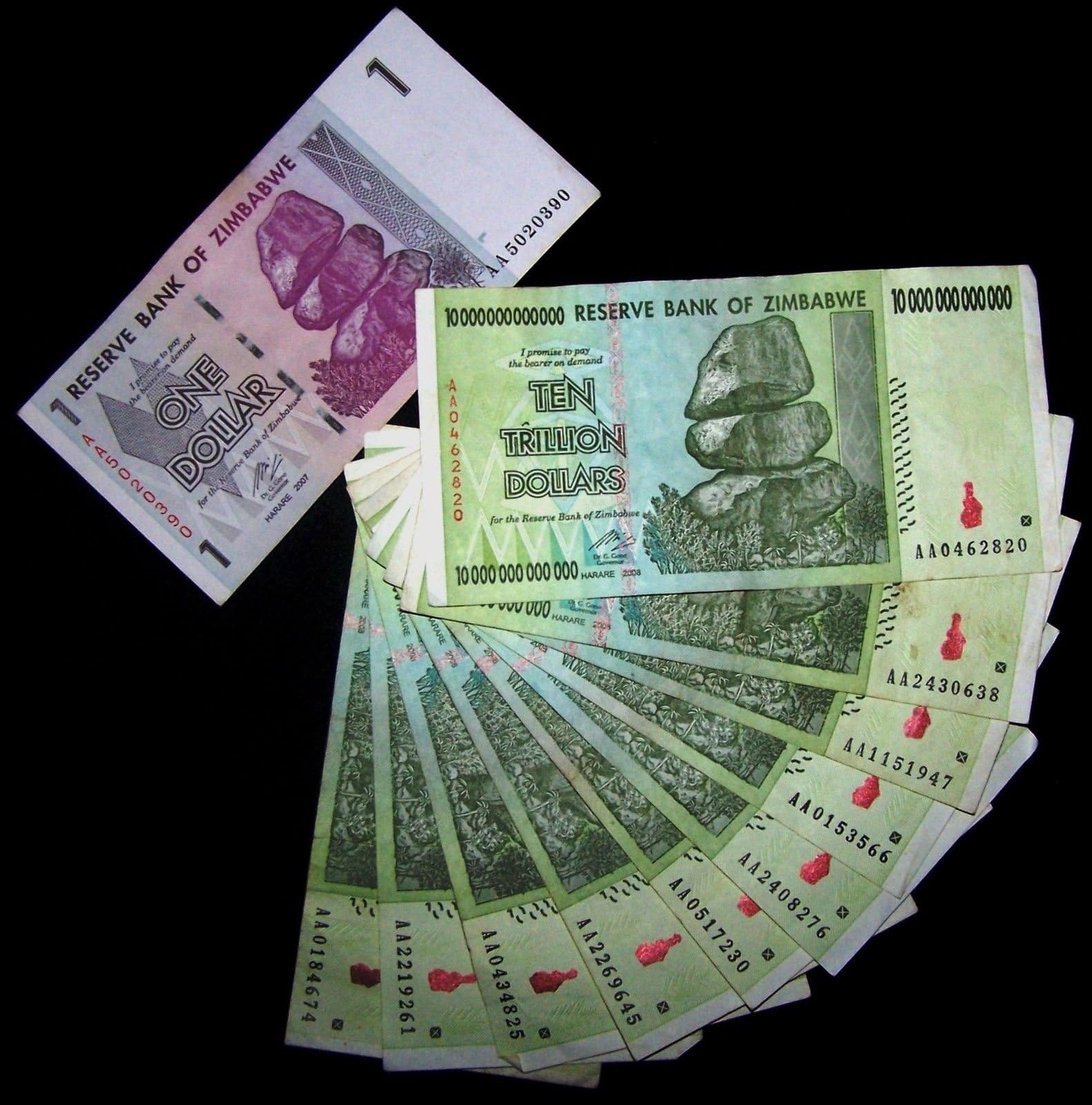 Nice1159 10 X Zimbabwe 10 Trillion Dollar banknotes+ 1 Dollar -Paper Money Currency- Rare for Collectors; (Only 1 Set Left)