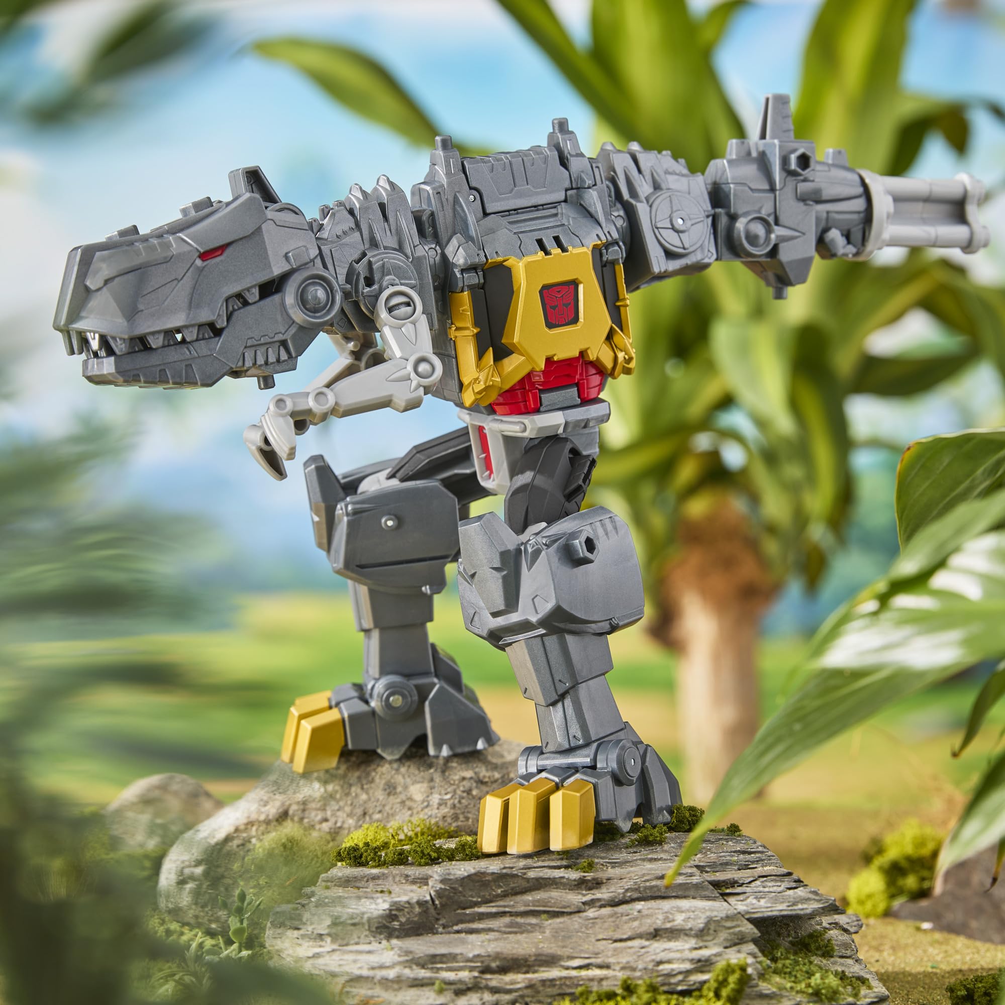 Transformers Cyberworld Grimlock Chomp & Battle 9-Inch Action Figure, Quick Change to Dino Mode, Robot Toys for Boys & Girls 6+ Years