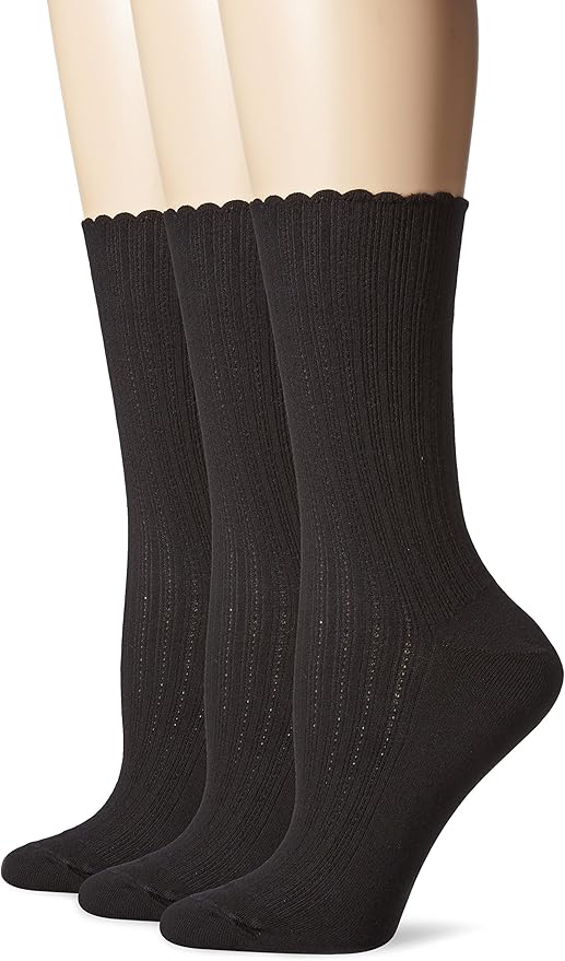HUE Women's Scalloped Pointelle Crew Socks, 3 Pair Pack Amazon.ca