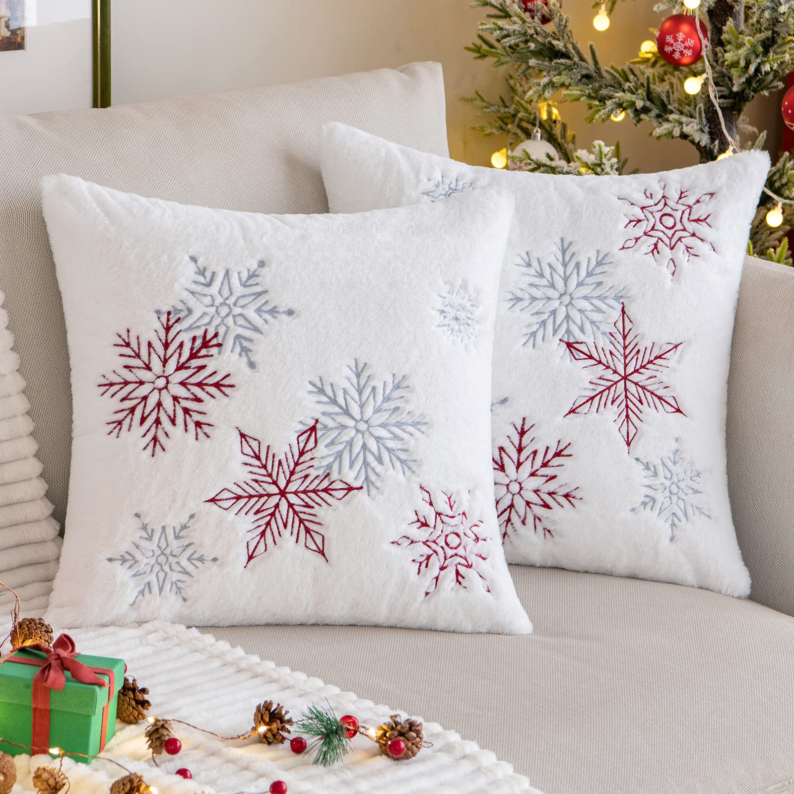 MIULEE Set of 2 Christmas Cushion Covers Snow Embroidery Decorative Pillowcase Faux Fur Soft and Cosy Cushion Cover Sofa Cushion Decorative Cushion Decoration for Living Room 45x45cm Wine Red