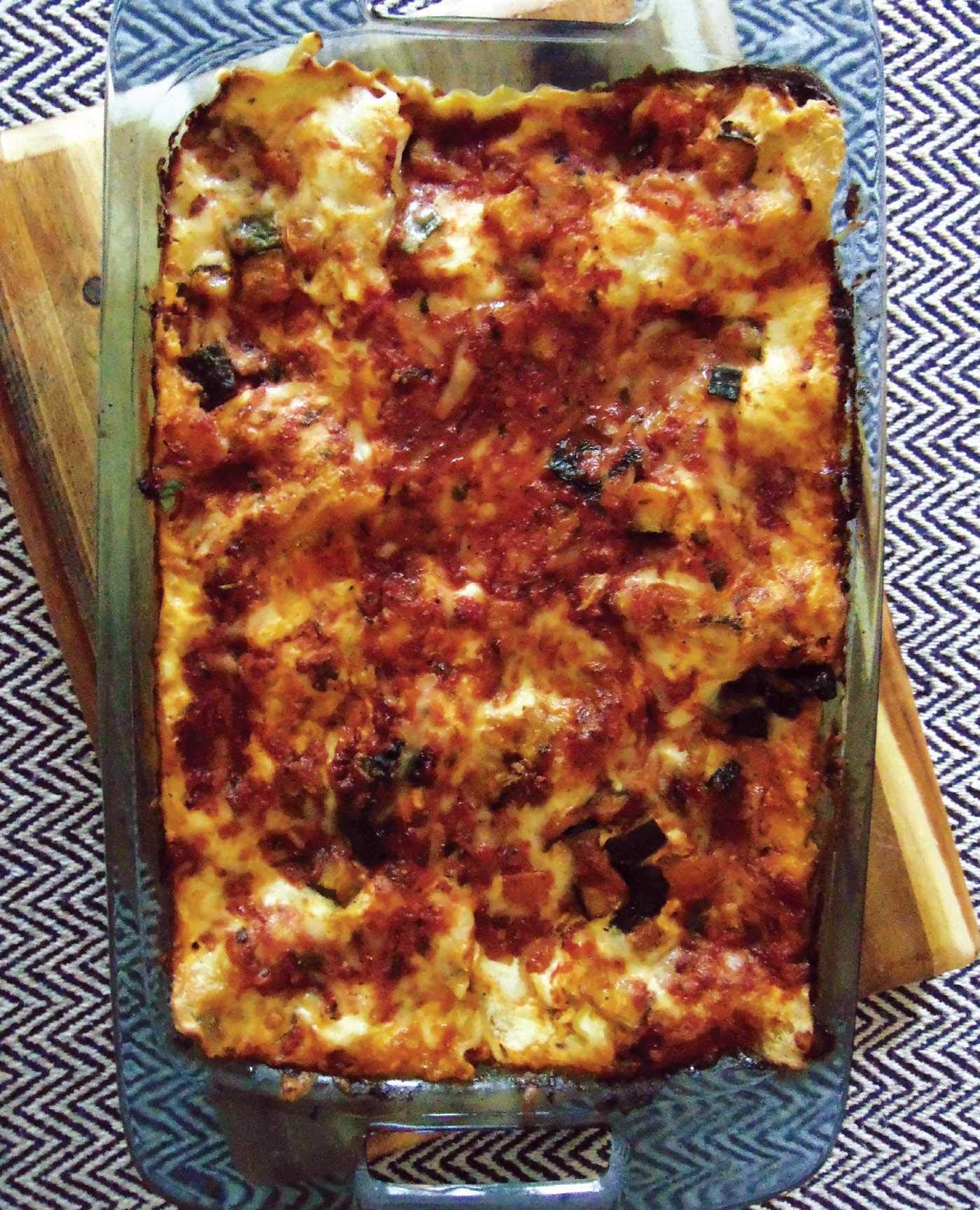 The One with All the Recipes: An Unofficial Cookbook for Fans of Friends