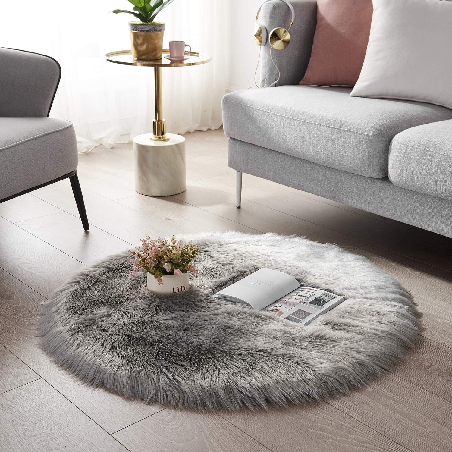 Ultra Soft Faux Sheepskin Fur Area Rug Grey Chair Cover Seat Pad Fuzzy Area Rug For Bedroom Floor Sofa Living Room 2x3 Feet Serissa Light Grey Home Kitchen Home Decor