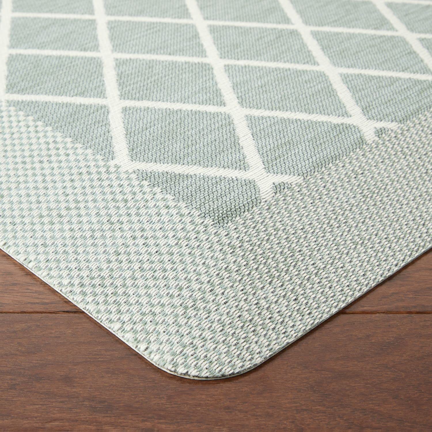 Martha Stewart Miles Modern Diamond Anti-Fatigue Air-Infused Kitchen Mat, Mint Green, 19.6