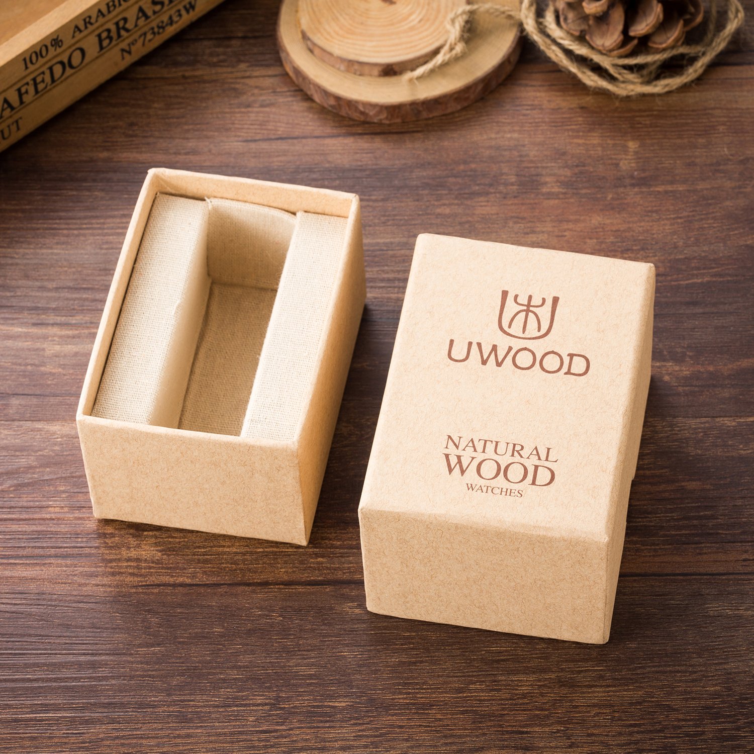 UWOOD Montre en bois en bambou pour homme avec bracelet en cuir de vachette brun Montre en quartz japonais Montres décontractées en bois(Bois de noyer)