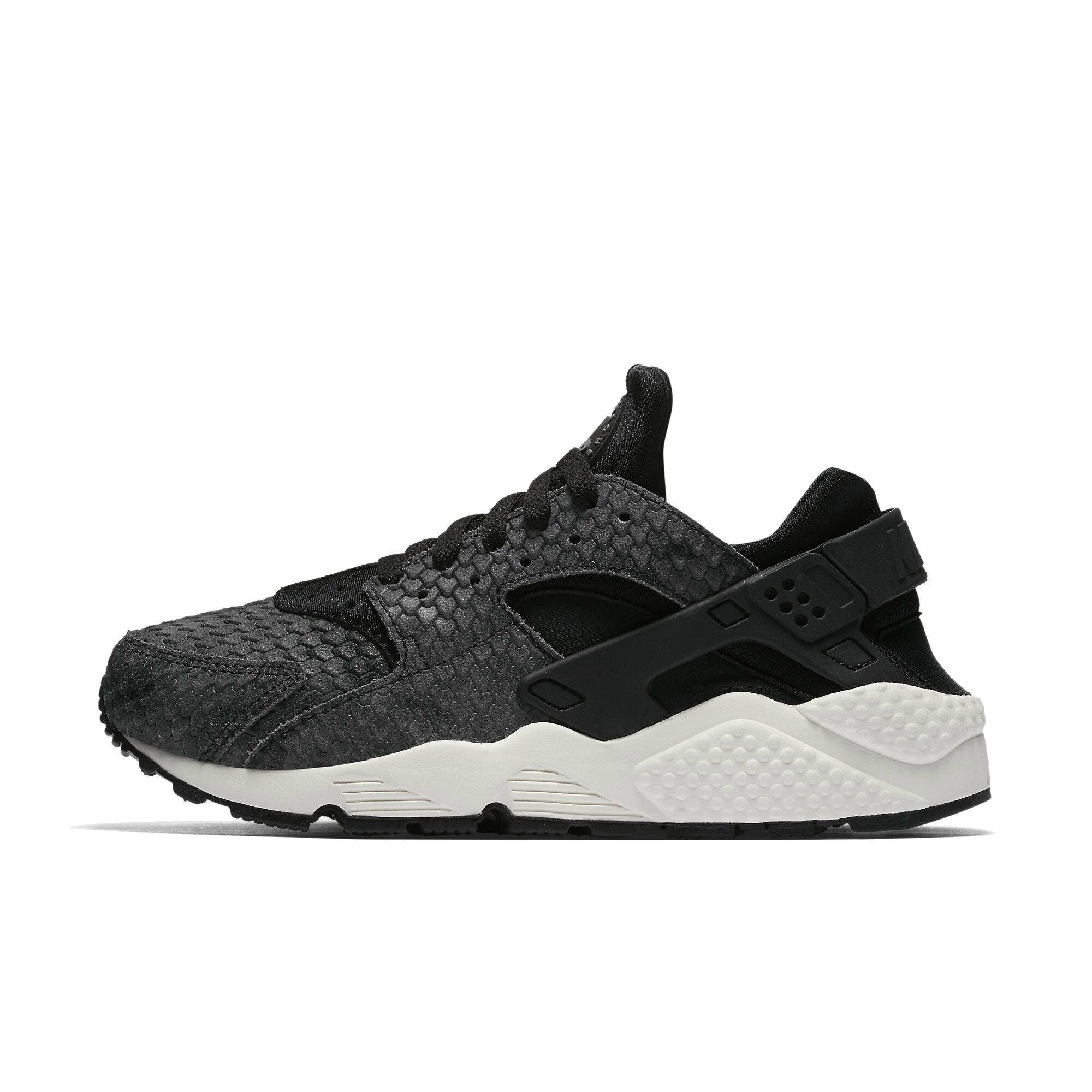 nike wmns huarache run