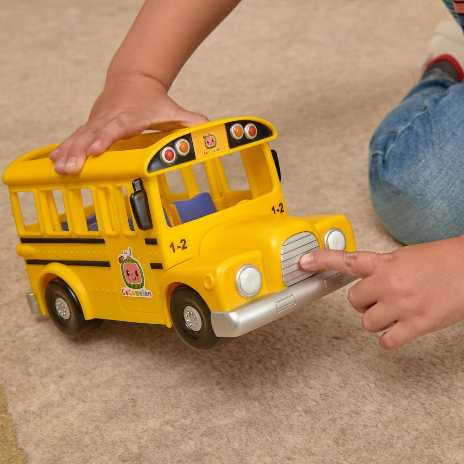Cocomelon Musical Yellow School Bus, Plays ‘Wheels on The Bus,’ Featuring Removable JJ Figure – Character Toys for Babies, Toddlers, and Kids: Toys & Games